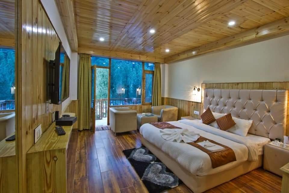 Himalayan Riverside Resort, Manali Manāli Exterior foto