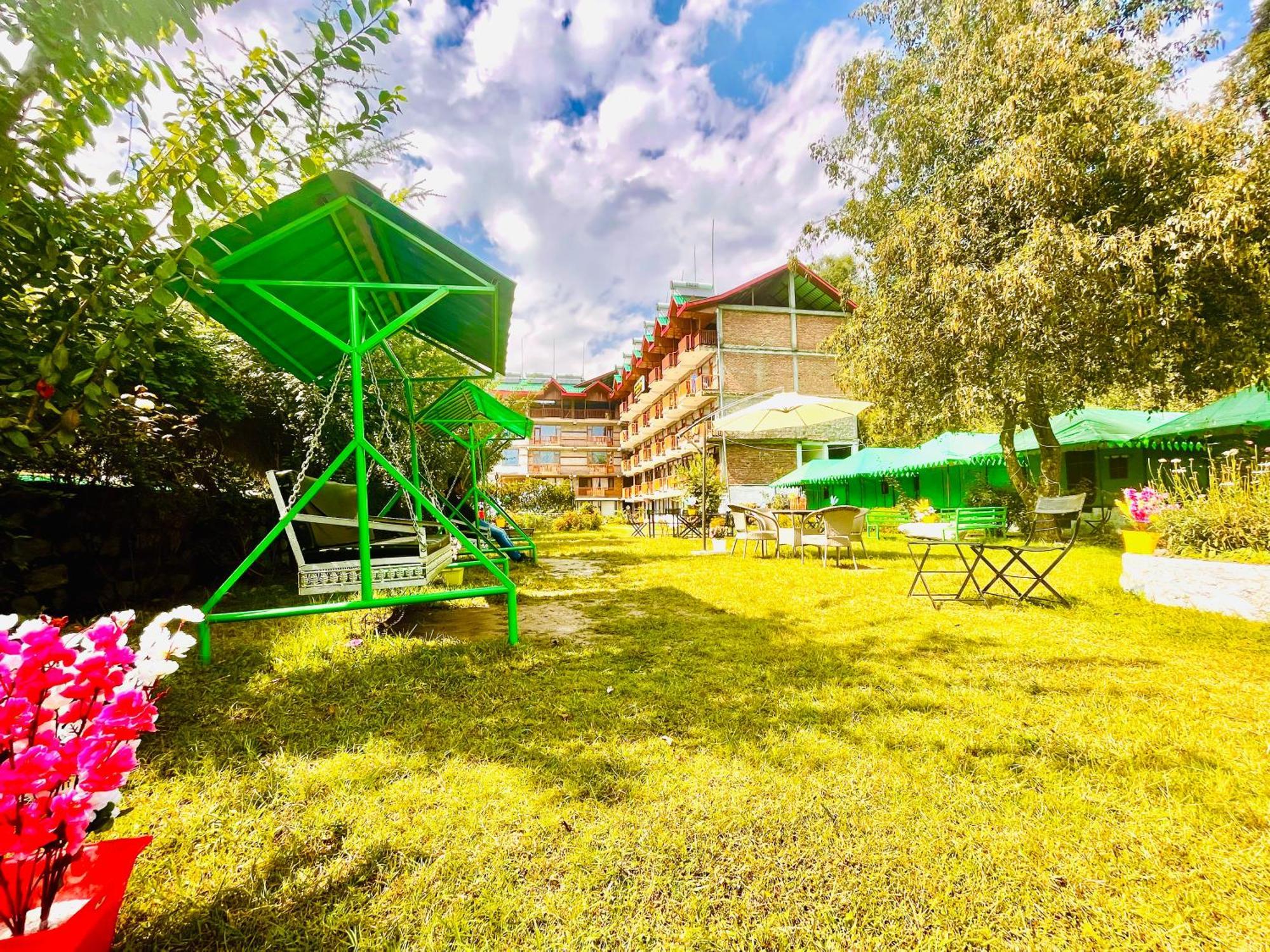 Himalayan Riverside Resort, Manali Manāli Exterior foto