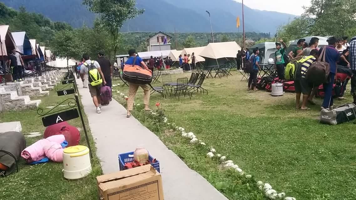 Himalayan Riverside Resort, Manali Manāli Exterior foto